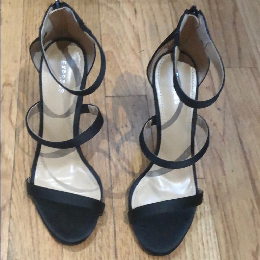 Express black sexy heels size 7  4” heels